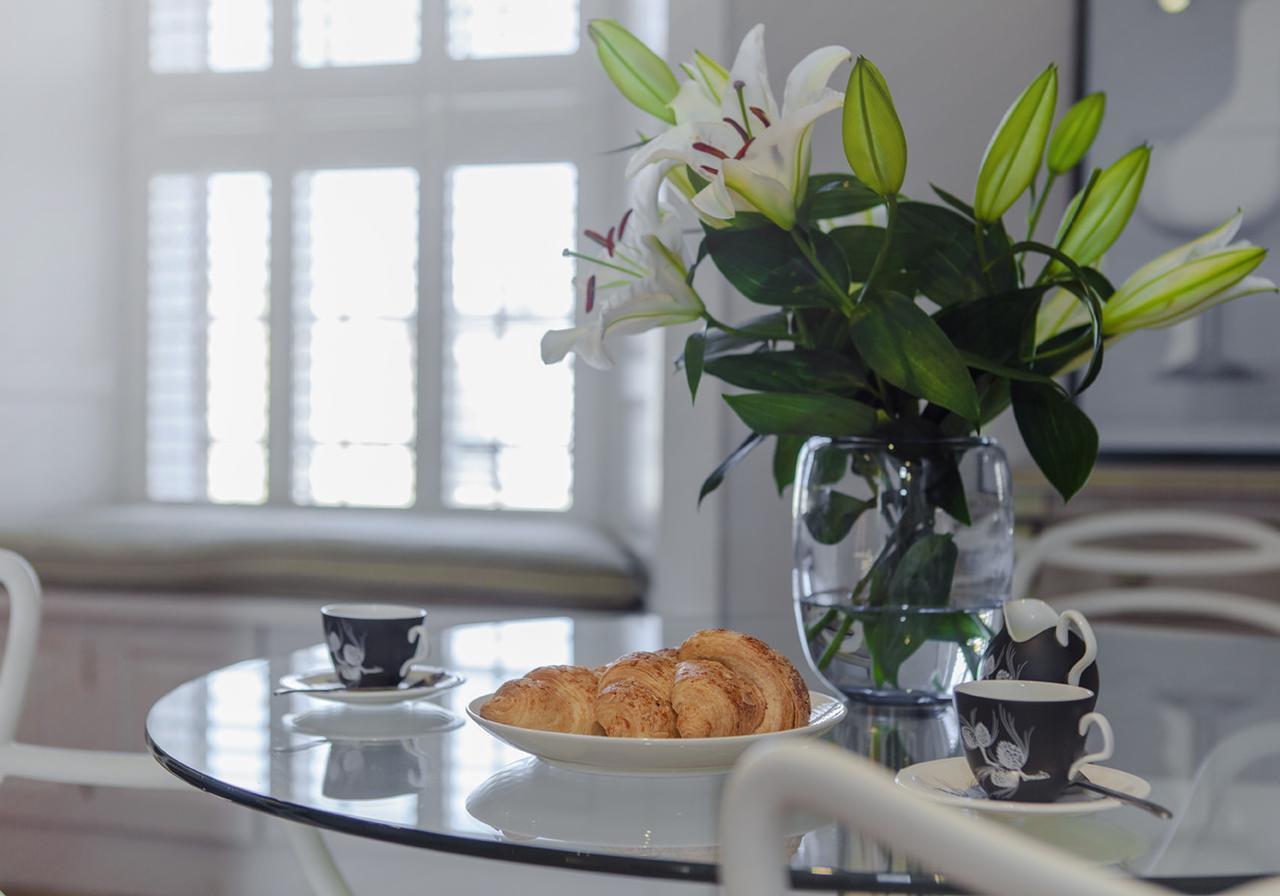 The Skyline - The Edinburgh Address Apartment Ngoại thất bức ảnh